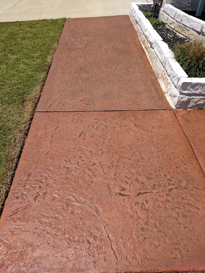 Stamped Overlay Walkway (texture)-min